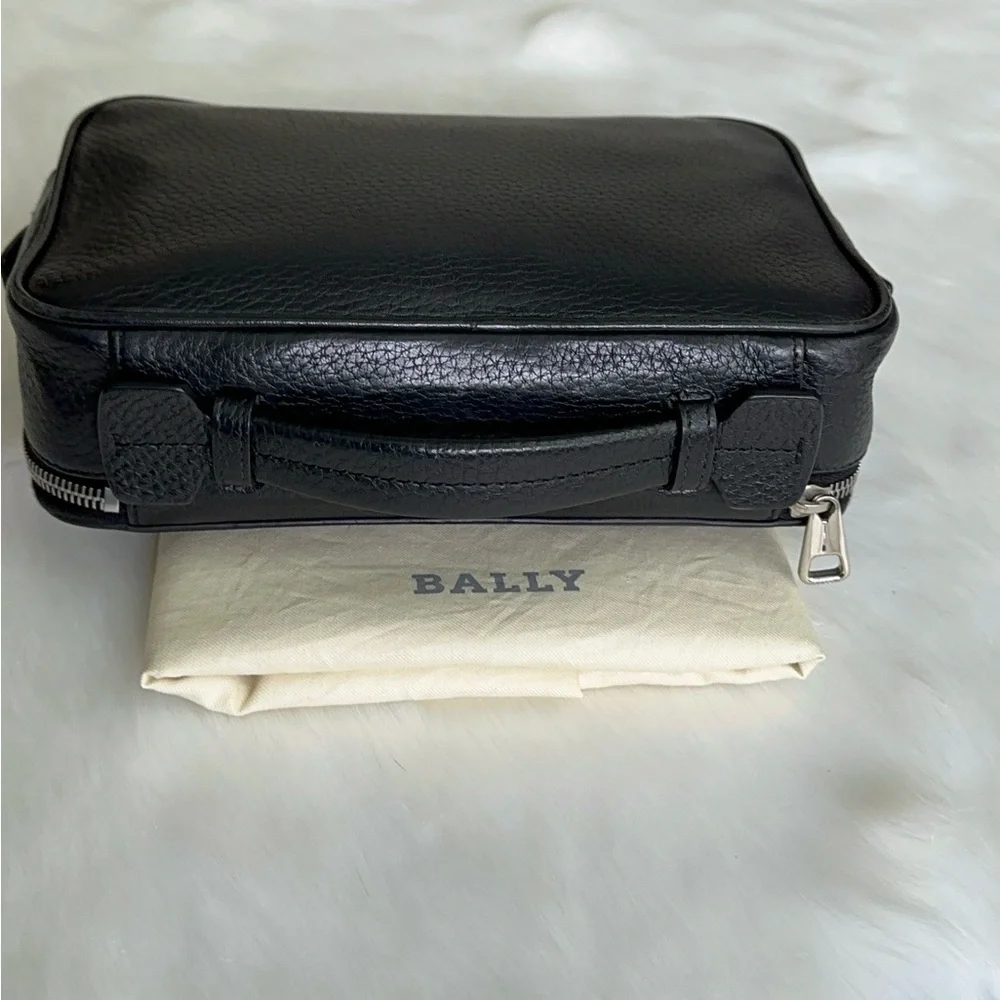Auth Bally Clutch Organizer